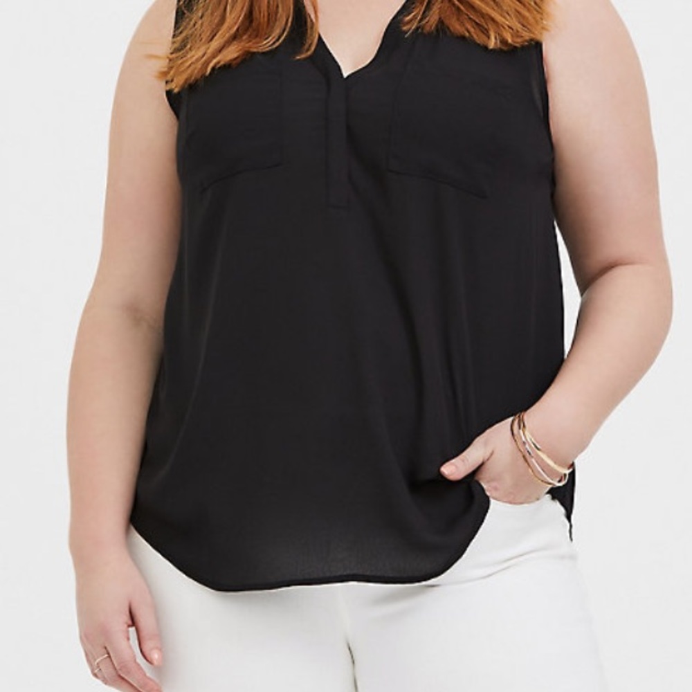 TORRID Black Sleeveless Pullover Top Size 0